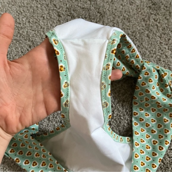 Victoria’s Secret size Large women’s swim bottoms mint - Picture 4 of 8